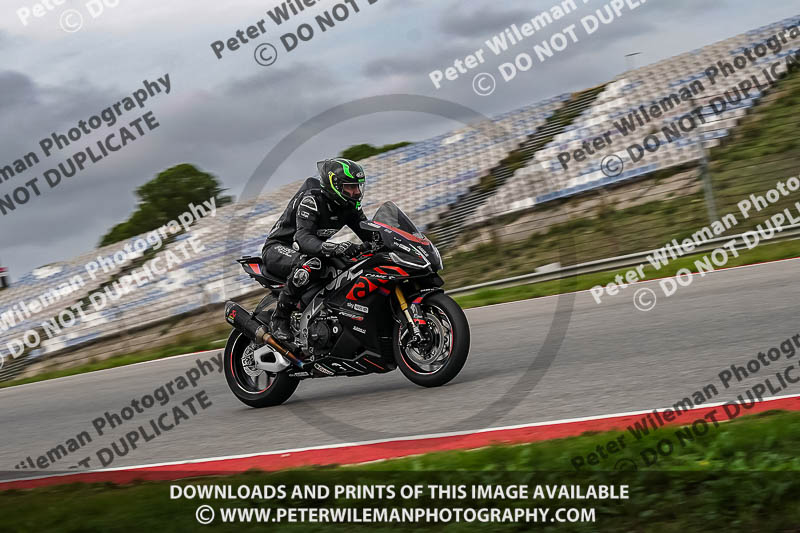 motorbikes;no limits;peter wileman photography;portimao;portugal;trackday digital images